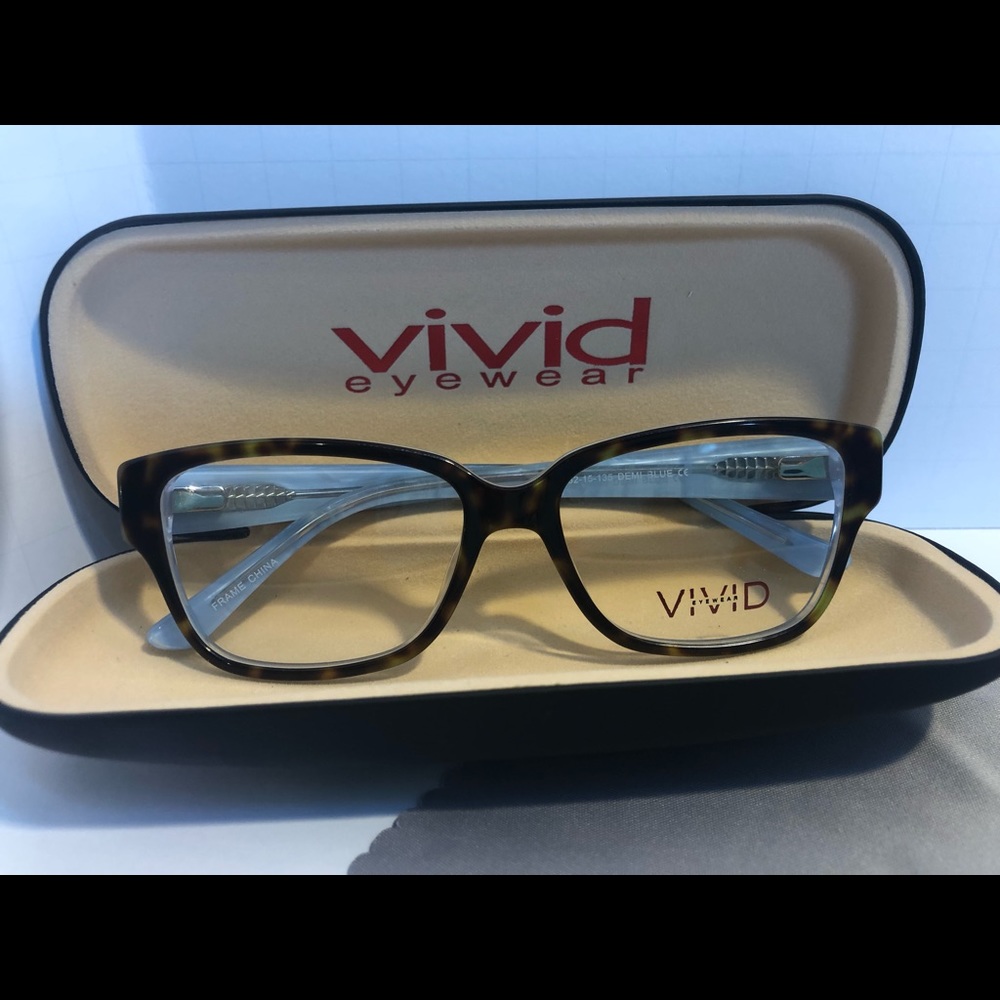 Vivid Eyeglass 68 Color Brown and Blue Eyesize 52